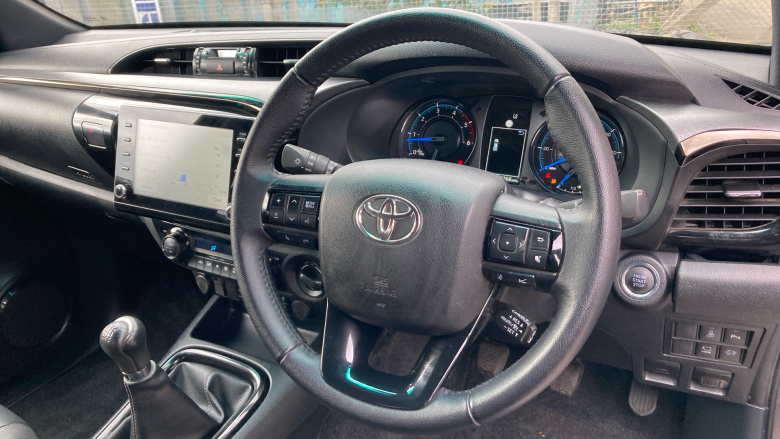 Toyota Hilux Diesel Invincible X D/Cab Pick Up 2.4 D-4D